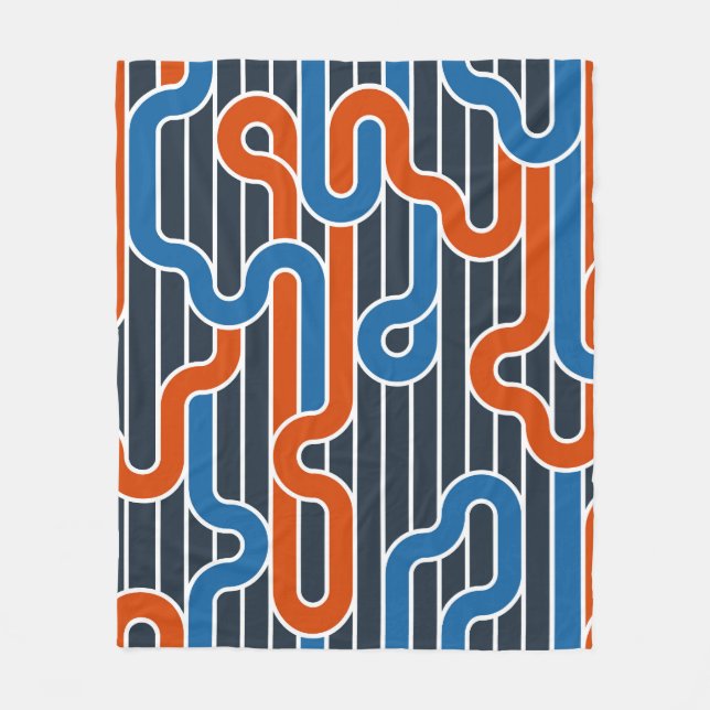 Geometric Twisted Lines Vintage Fleece Blanket (Front)