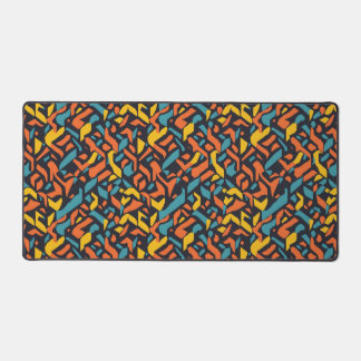 Geometrical pattern desk mat