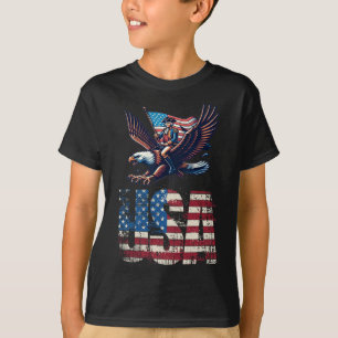 George Washington Riding A Bald Eagle 4th Of July T-Shirt