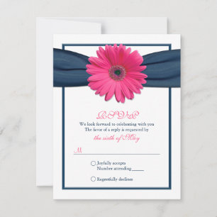 Gerbera rose avec carte de réponse au ruban de la 