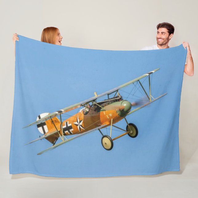 GERMAN ALBATROSS FLEECE BLANKET (In Situ)