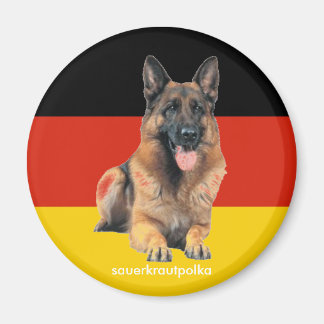 German dog magnet