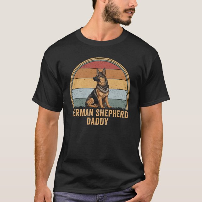 German Shepherd Daddy Retro Dog Dad Gift T-Shirt (Front)