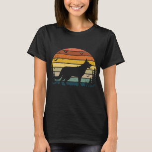 German Shepherd Vintage Retro Mom Dad Dog Pet Love T-Shirt