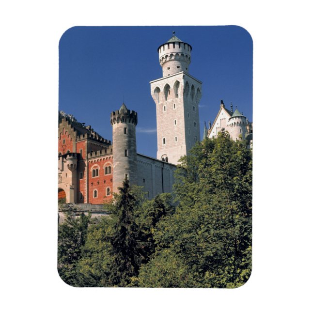 Germany, Bavaria, Neuschwanstein Castle. Magnet (Vertical)
