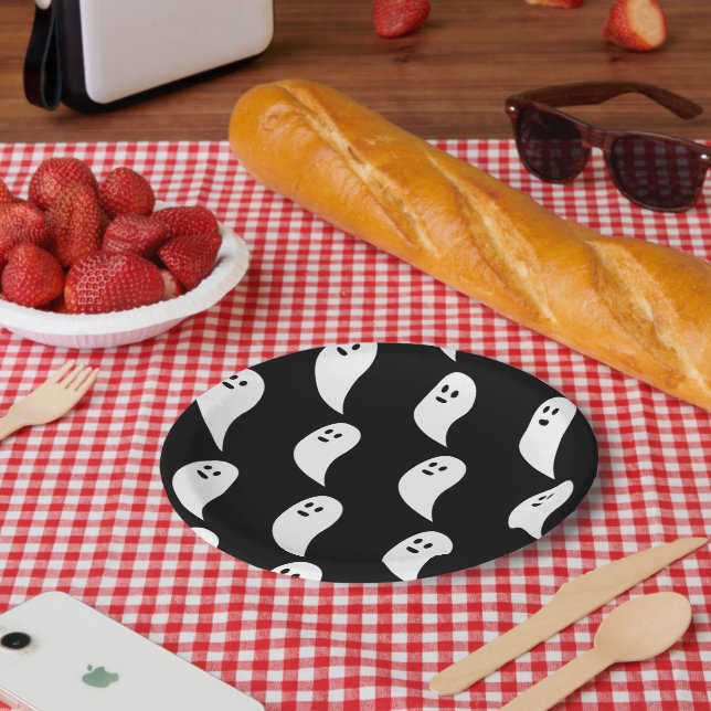 Ghost Halloween black white cute pattern Paper Plate (Picnic)