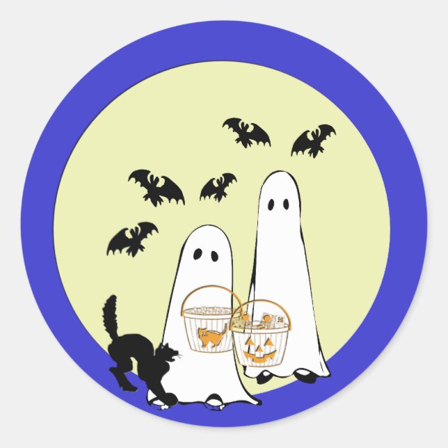 ghost  Trick or Treat Classic Round Sticker (Front)