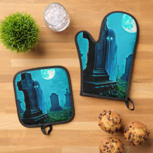 Ghostly Figure in a Graveyard Design Oven Mitt & Pot Holder Set