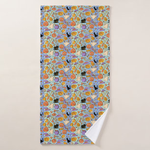 Ghosts, Pumpkins, Cats & Spooky Seamless Design Bath Towel
