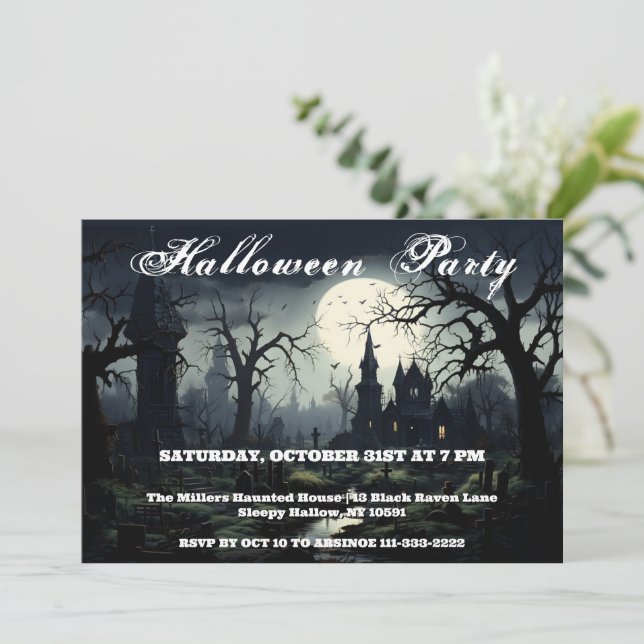 Ghosts Witters Manor Halloween Party Invitation (Debout devant)