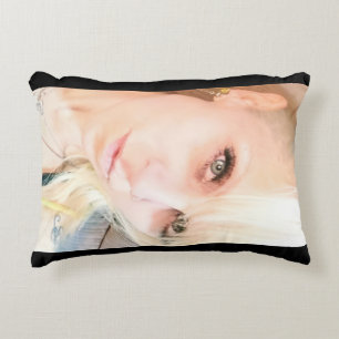 Gidget Pillow