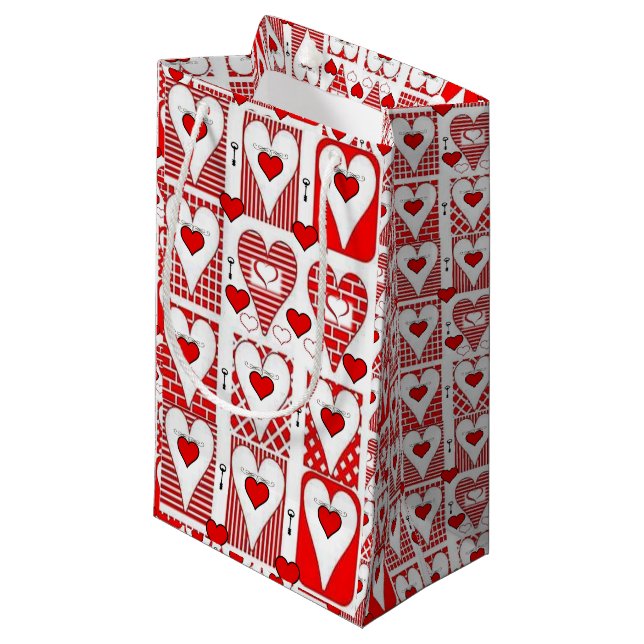 Gift Bag Valentine's (Front Angled)