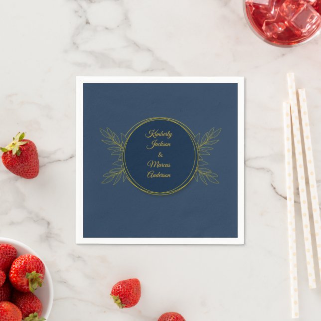 Gilded Elegance Circle Wedding Napkin (Insitu)