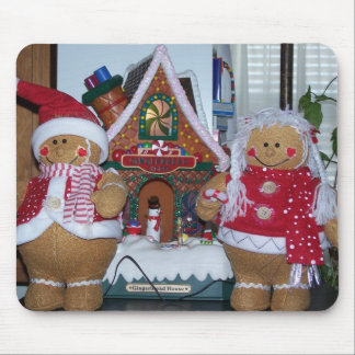 Gingerbread House&Gingerbread Couple Mouse Pad