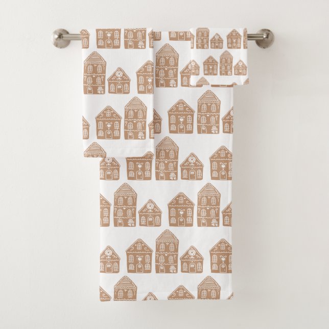 Gingerbread House Pattern Bath Towel Set (Insitu)