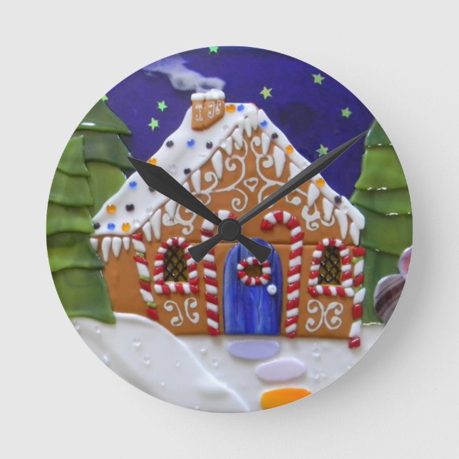 Gingerbread House Round Clock (Front)