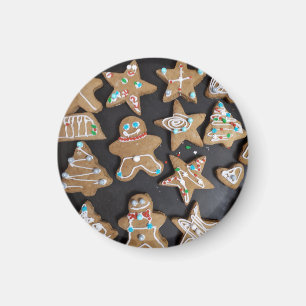 Gingerbread Men Cookies Round Magnet