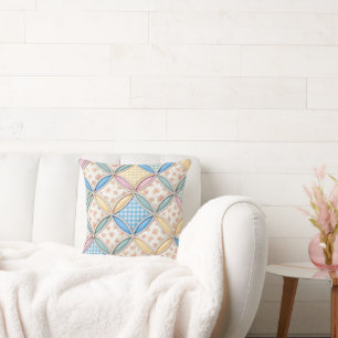 Gingham Cathedral Window Quilt Design Throw Pillow