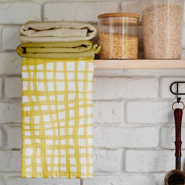 Gingham pattern in yellow kitchen towel (Creator Uploaded)