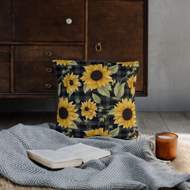 Gingham Sunflowers Pattern Throw Pillow (Creator Uploaded)
