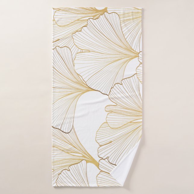 Ginkgo Gold: Luxurious Leaf Arrangement Bath Towel (Bath Towel)