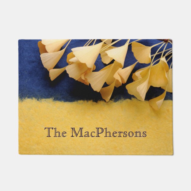 Ginkgo leaves on texture doormat (Front)