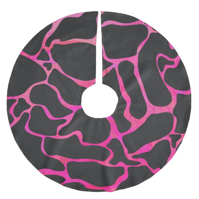Giraffe Hot Pink and Black Print Brushed Polyester Tree Skirt (Front)