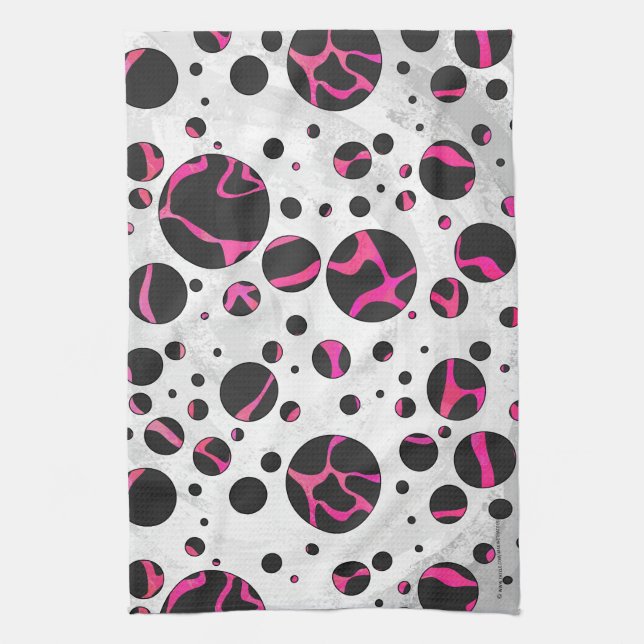 Giraffe Hot Pink and Black Print Kitchen Towel (Vertical)