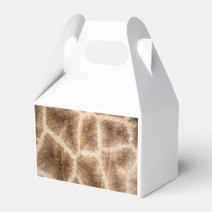 Giraffe pattern favor box