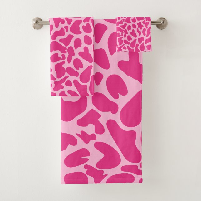 Giraffe Pink Skin Pattern Wild animal print Bath Towel Set (Insitu)