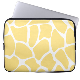 Giraffe Print Pattern in Yellow. Laptop Sleeve