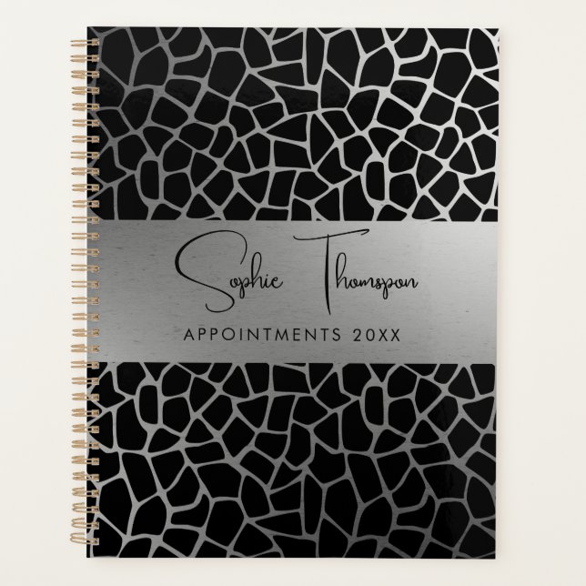 Giraffe silver 2024 planner (Front)