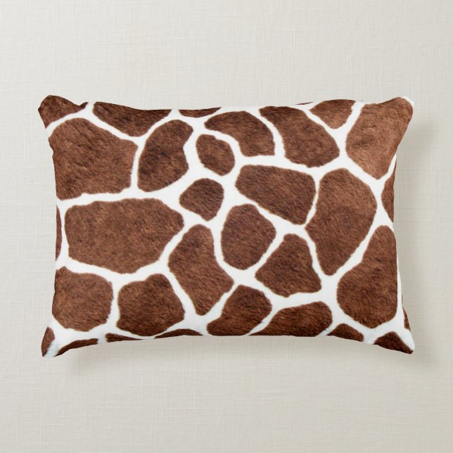 Giraffe spots accent pillow (Front)