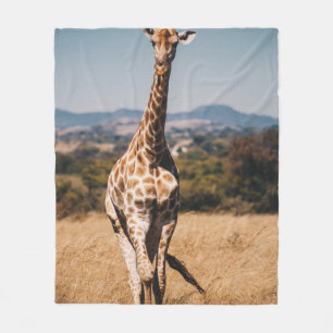 GIRAFFE SURROUNDED BY BROWN GRASS FLEECE BLANKET