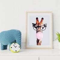 GIRAFFE WEARING GLASSES BLOWING A PINK BUBBLEGUM