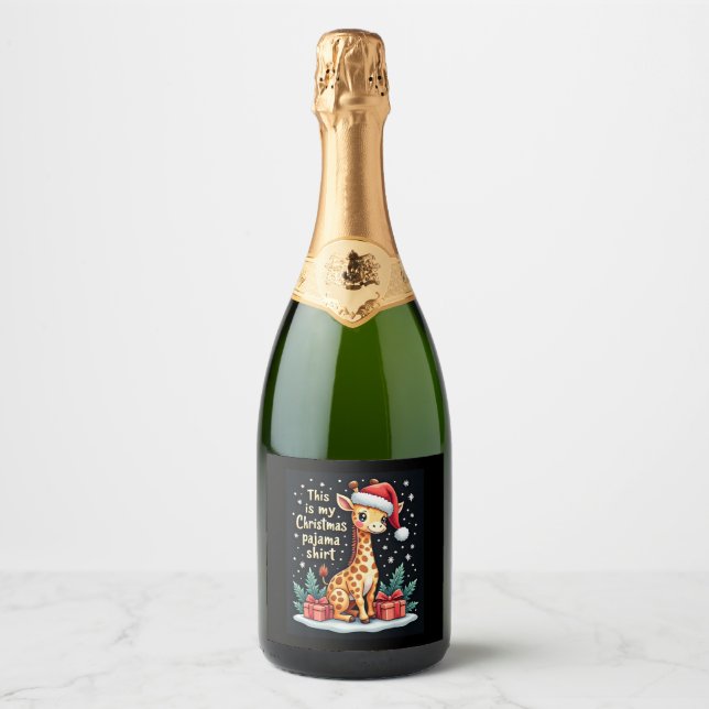 Giraffe Wearing Santa Hat Matching Christmas Pajam Sparkling Wine Label (Front)