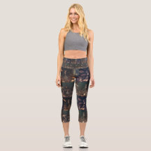 Girl in the Fairy Cottage - Cool Capris Leggings