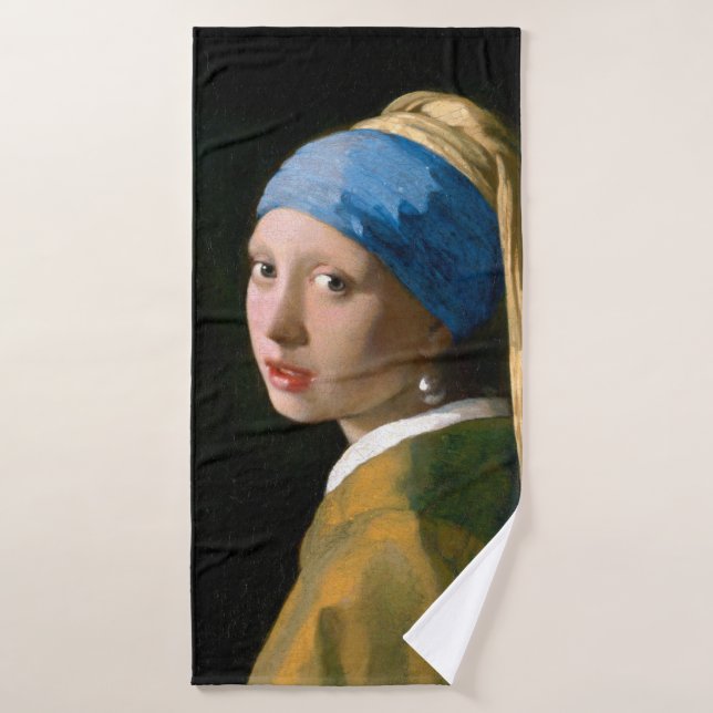 Girl with a Pearl Earring, Johannes Vermeer, 1665 Bath Towel (Bath Towel)