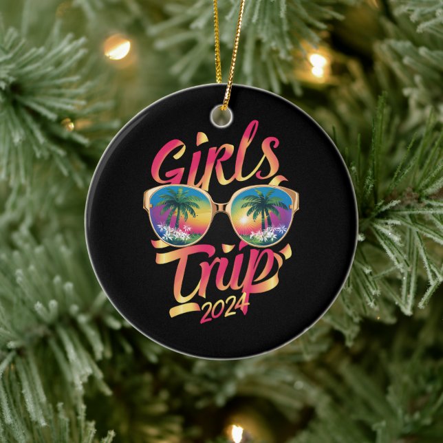 Girls Trip 2024 Weekend Summer Beach Vacation 2024 Ceramic Ornament (Tree)