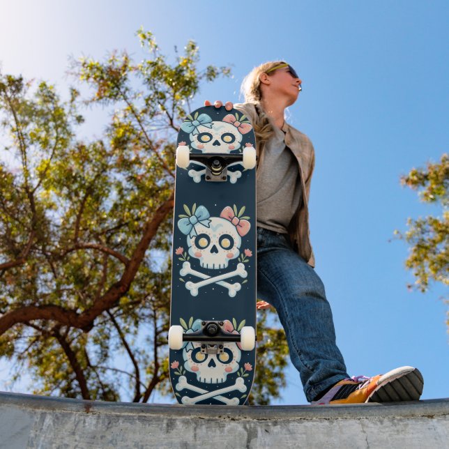 Girly Skull and Crossbones Skateboard (Extérieur 1)