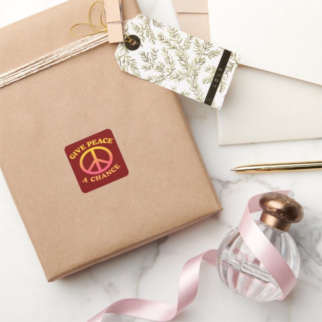 'Give Peace a Chance' Sticker (Cadeaux)