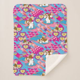 Gizmo   Pink Peace & Love Pattern Sherpa Blanket