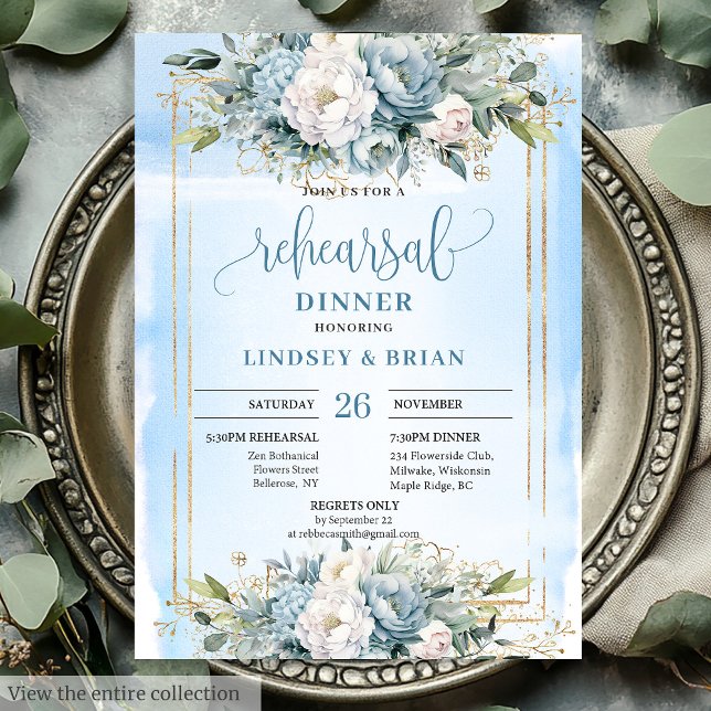 Glam Dusty Bleu Blanc Floral Invitation de la répé (Glam Dusty Blue White Floral Gold Rehearsal Invite)