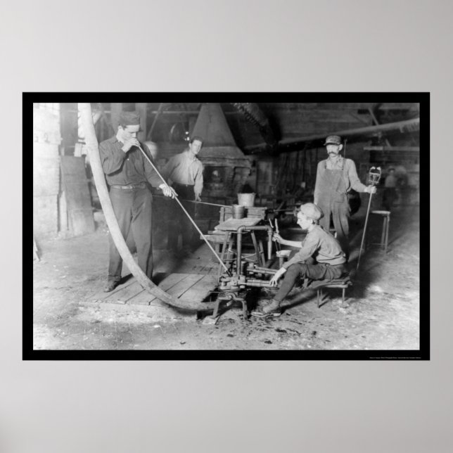 Glass Blower in Grafton, WV 1908 Poster (Front)