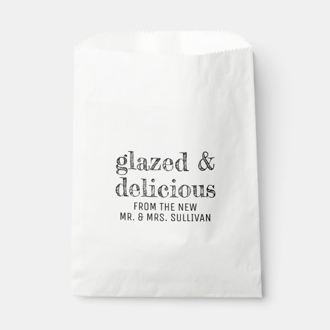 Glazed and Delicious Wedding Doughnut Favour Bag (Front)