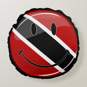 Glossy Round Smiling Trinidad and Tobago Flag Pillow