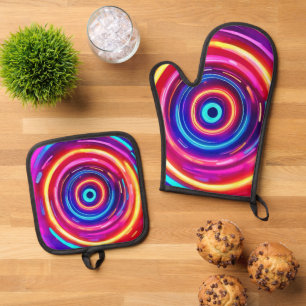 Glowing Light Vortex Oven Mitt & Pot Holder Set
