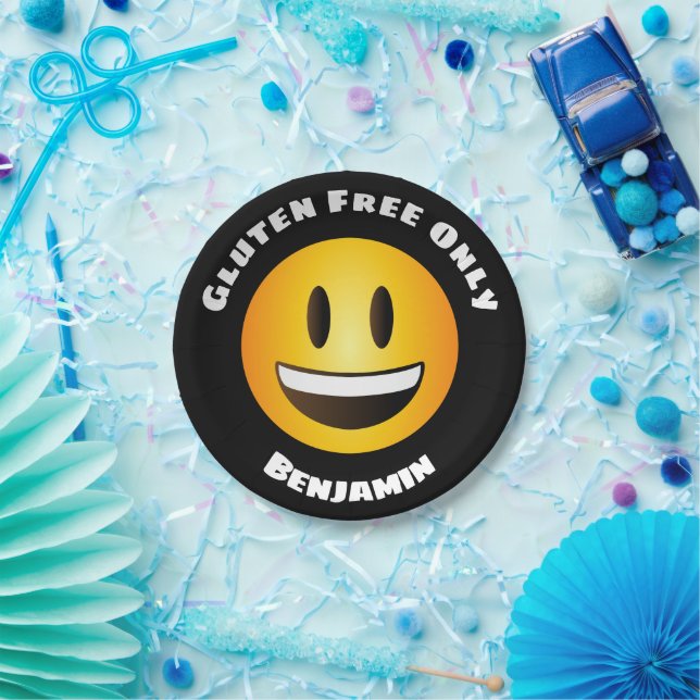 Gluten Free Smiling Emoji Face Paper Plate (Party)