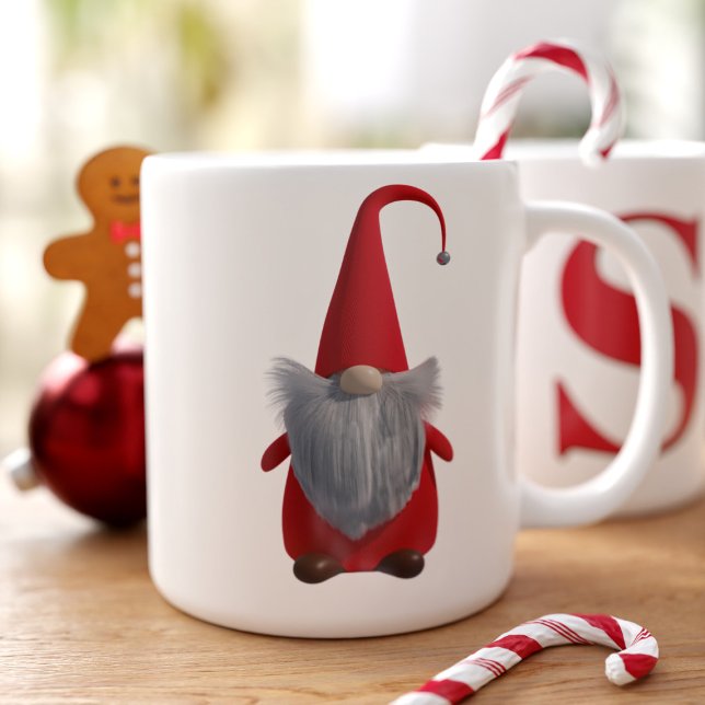 Gnome de Noël mignonne Monogramme Géant Mug café (Add your initial to this cute gnome coffee mug and fill with your favorite festive brew)