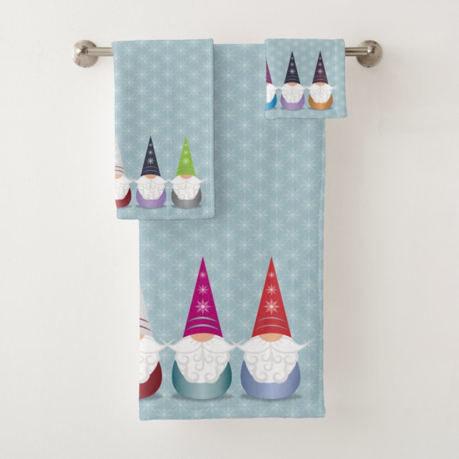 Gnome For The Holidays Bath Towel Set (Insitu)